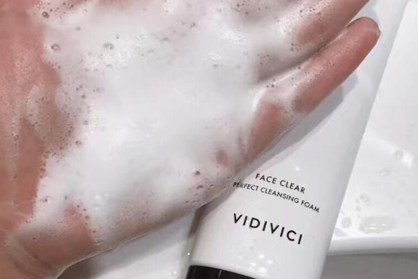 vidivici洗面奶成分 温和自然不刺激 vidivici洗面奶成分 温和自然不刺激
