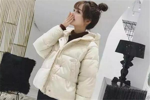 今年过年流行什么外套 小仙女必备款 今年过年流行什么外套 小仙女必备款