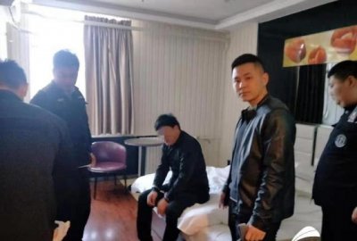 ​济宁一醉酒司机违章心存侥幸 托“黄牛”被骗5万元