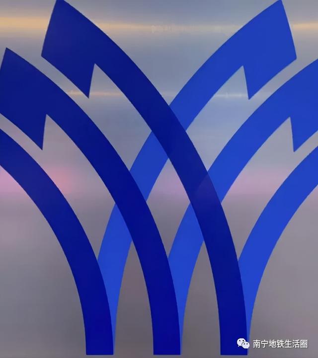 克莱因蓝为什么火了(今年爆火的克莱因蓝)(8)