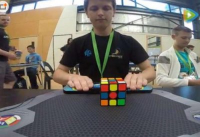 ​菲神最强大脑（你所不知道的魔方天才菲神）