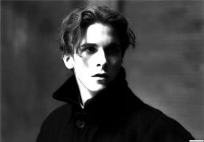 ​优秀男人的十大特征，建立吸引力最有效的技巧