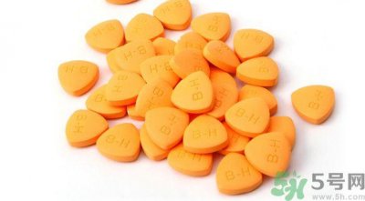 ​吃维生素C药片可以代替水果蔬菜吗？吃维生素C药片好吗？