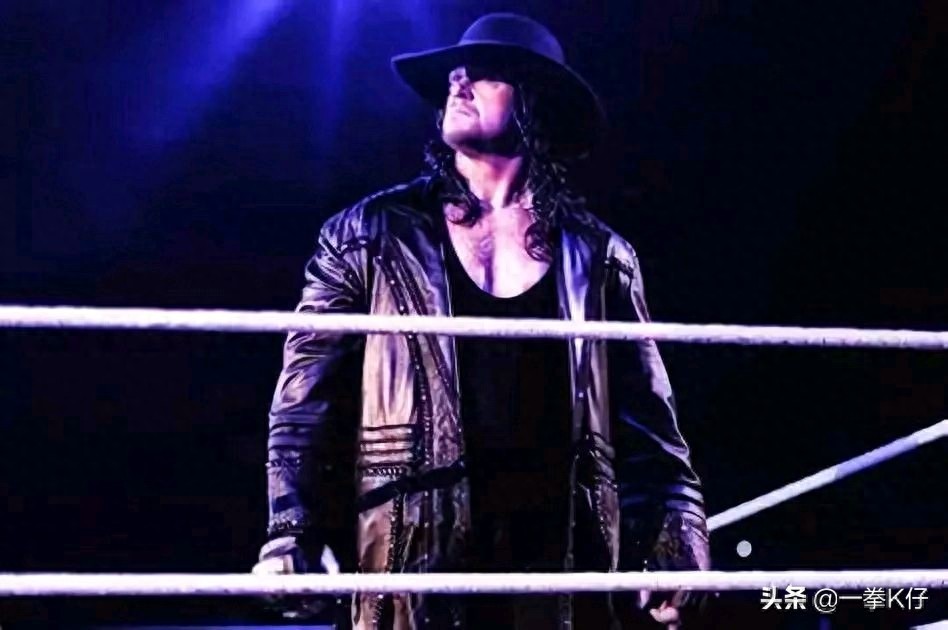 WWE传奇摔跤手“送葬者”宣布退役了
