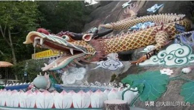 ​汕头八景中的龙泉岩，坐落在潮汕第一名山上