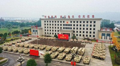 ​军改后，陆军集团军为什么启用新番号？看完你就明白了