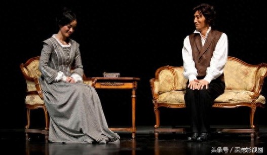 记得《雪豹》里的萧雅吗?低调、鲜有绯闻,话剧出身,文艺女神