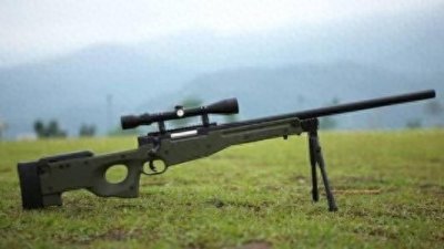 ​顶级武器——AWM栓动狙击步枪