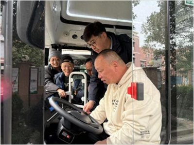​784路公交车焕新颜，驾驶员踊跃参加换新培训