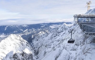 ​德国第一高峰新索道正式启用 创3项世界纪录