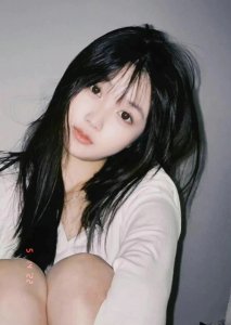 ​张嘉倪老公出轨比自己小13岁女生：长相撞脸姚笛