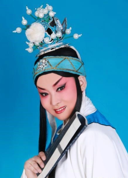 漂亮美女,英俊”小生“杨升娟!