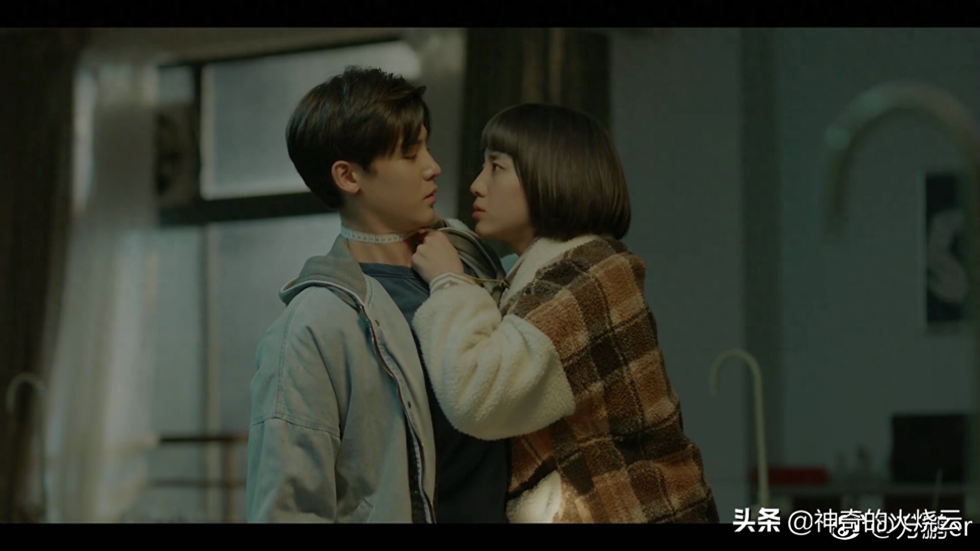 演员万鹏的生活照太有意思了！